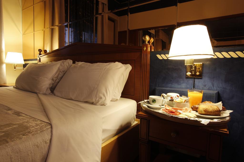 Hotel City Legnano Zimmer foto