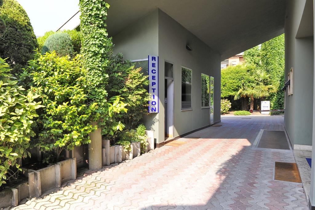 Hotel City Legnano Exterior foto