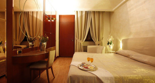 Hotel City Legnano Exterior foto